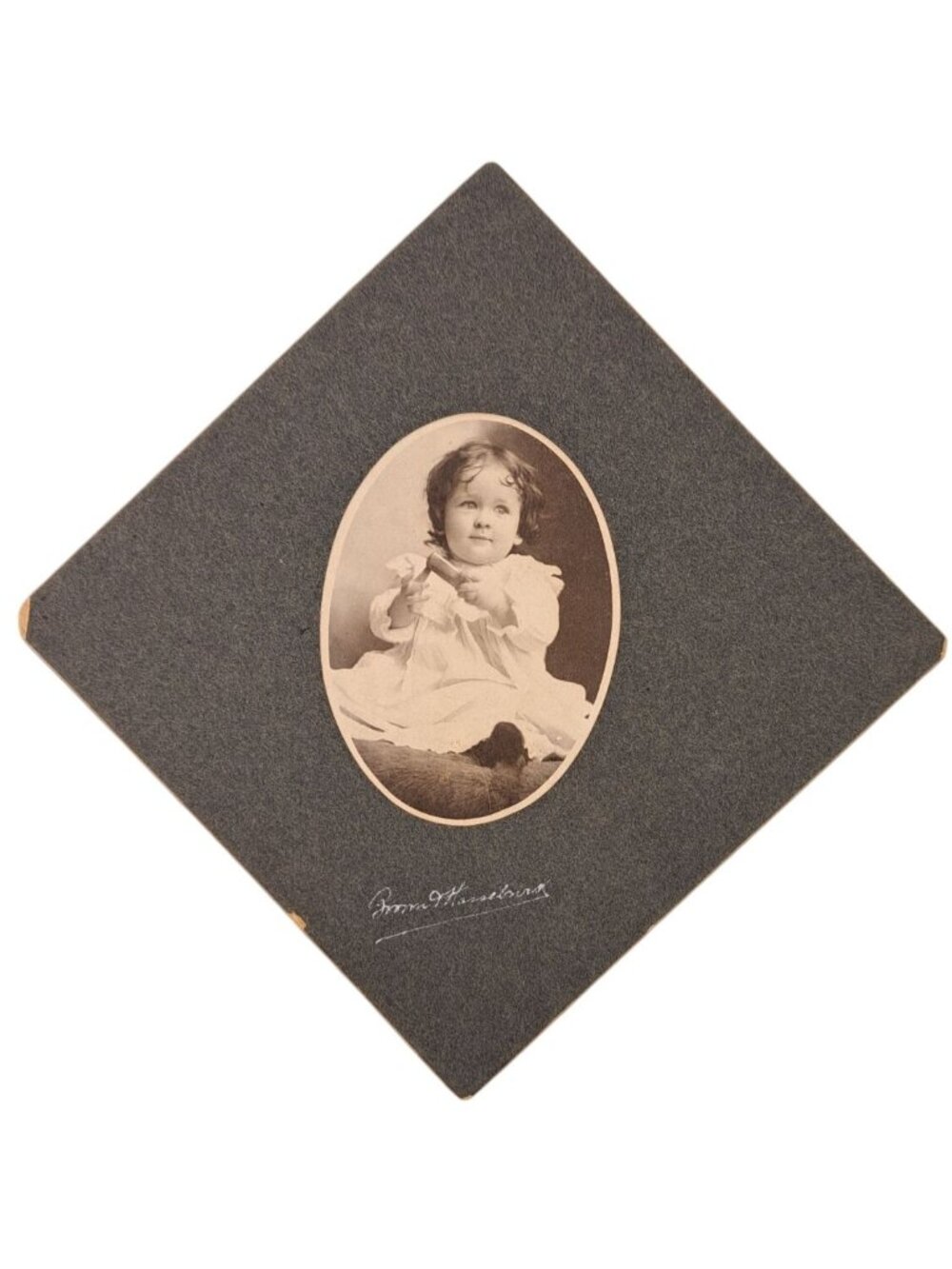 Antique 1900 Baby Girl Portrait Photograph Cabinet Card Loto Dubach 7 Months Old
